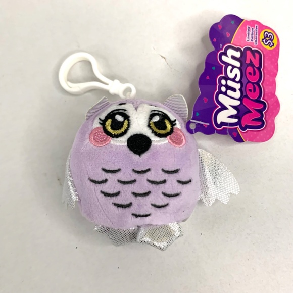 Bundle/Set MUSHMEEZ squeezable Assorted plush clip on toys, stocking stuffers - Picture 4 of 13